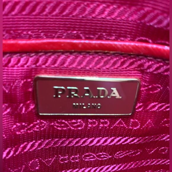 Prada Saffiano Vernice Rosso Red Leather Tote Bag Auth Preloved Patent Purse - Picture 12 of 15